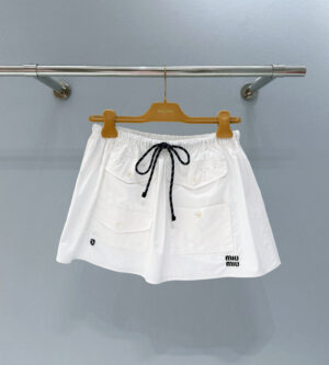 미우미우 포플린 미니 스커트 MG2643