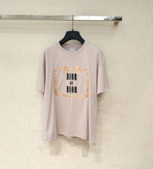 디올 북 커버 오버사이즈 크롭 티셔츠 피스타치오 그린 623T12A4286