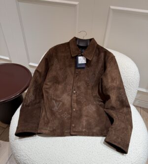 루이비통 모노그램 엠브로이더드 스웨이드 오버셔츠 자켓 1AIJYB