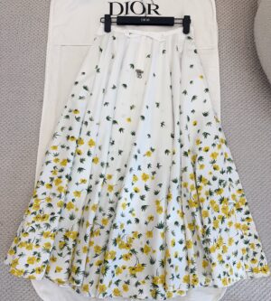 디올 버터컵 플레어 미디 스커트 치마 화이트 옐로우 그린 621J11A3C34