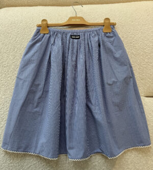 미우미우 깅엄 체크 스커트 MG2425