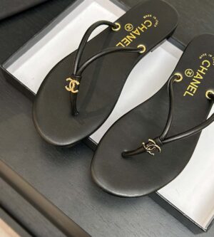 샤넬 플립플랍 슬리퍼 26SS 카프스킨 쪼리 G47243