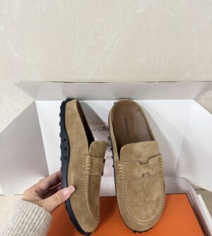 해외에르메스 26SS 스웨이드 믹스 뮬 블로퍼 샌들 H261141Z