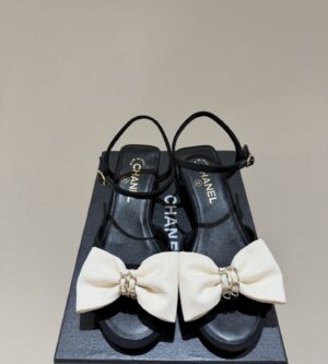 샤넬 그로그랭 스트랩 샌들 G46813