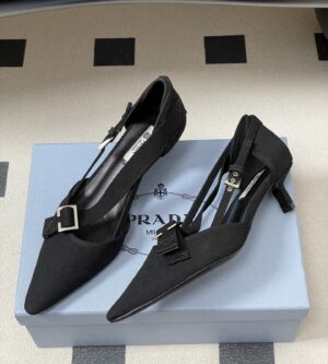프라다 26SS 캔버스 펌프스 1I444O
