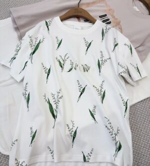 디올 릴리 오브 더 밸리 오버사이즈 자수 반팔 티셔츠 화이트 623T12A4279