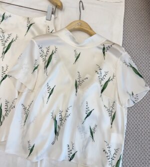 디올 릴리 오브 더 밸리 타이 칼라 블라우스 621B08A6995