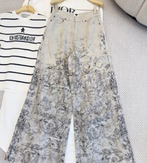 디올 바로크 플레어 진 바지 베이지 청바지 612P24A3191