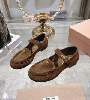 미우미우 스웨이드 메리 제인 로퍼 5D563E