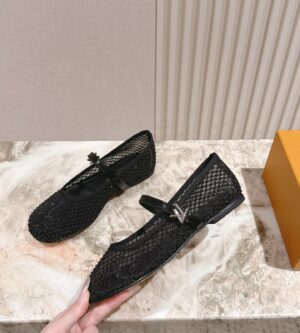 루이비통 로미 플랫 발레리나 플랫슈즈 1AIDRK