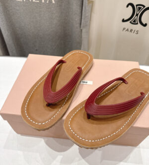 미우미우 스트랩 샌들 쪼리 슬리퍼 5Y638E