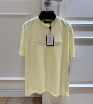 루이비통 엠브로이더드 시그니처 반팔 티셔츠 1AJWY6