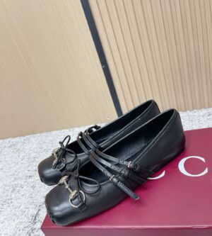 구찌 홀스빗 플랫 슈즈 814318