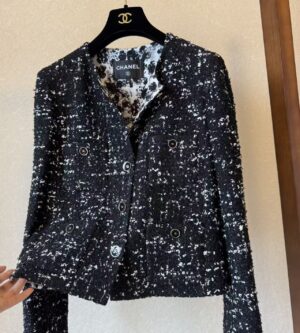 샤넬 26P CC 버튼 라운드넥 시퀸 트위드 자켓 P81220