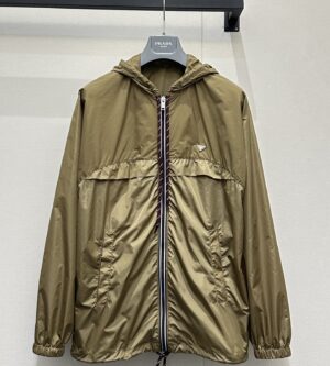 프라다 경량 리나일론 후드 레인코트 자켓 292252